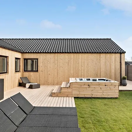 Cozy In With Sauna * Hadsund